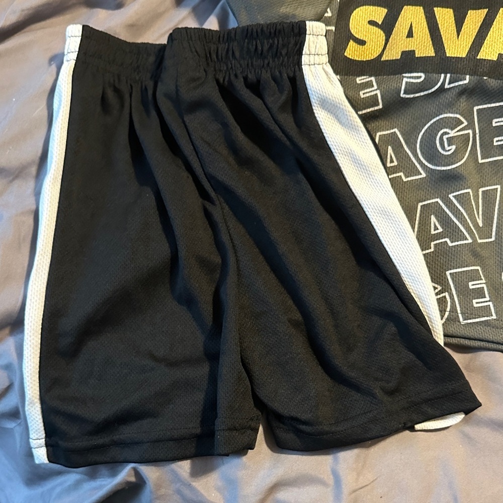 Salvage Kids Black and Gray 'SAVAGE' Active Set with Yellow Logo - Picture 2 of 4